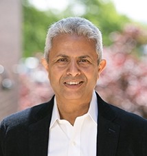 Zohar Goshen
